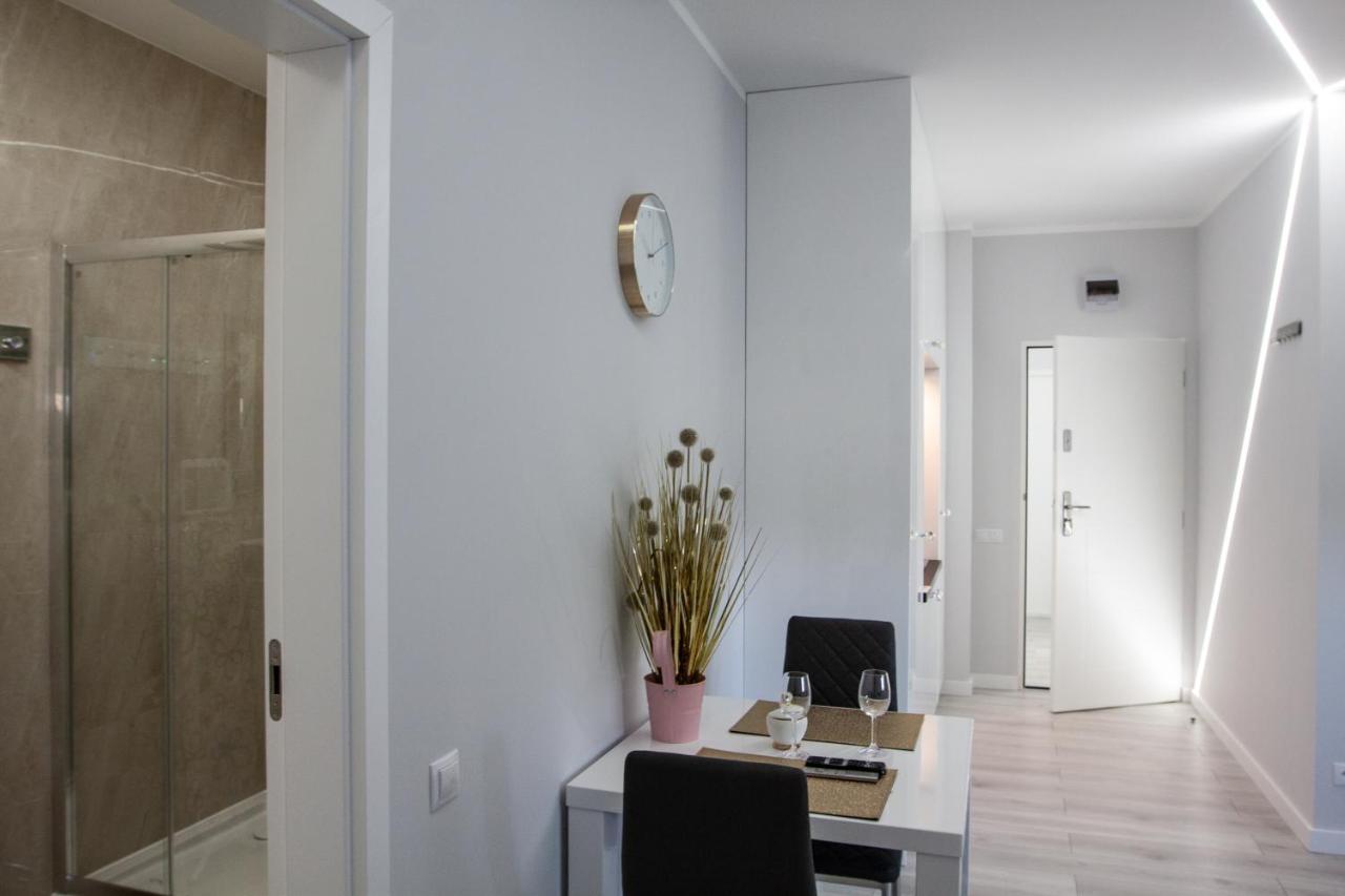 Novel New Apartment Warsaw Ngoại thất bức ảnh
